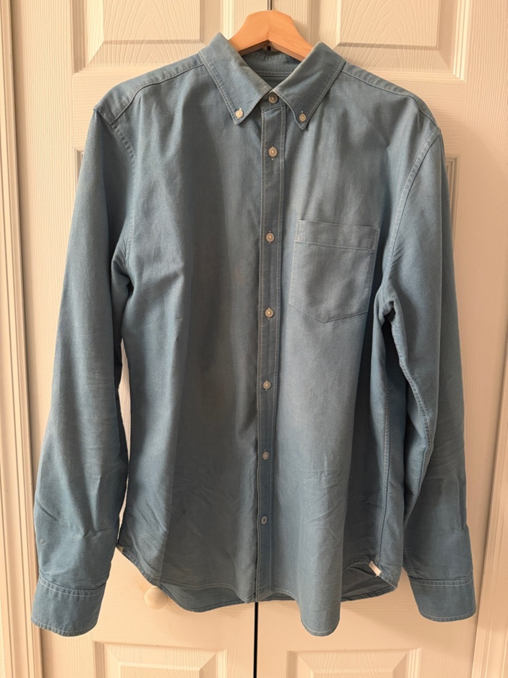 GAP The Modern Oxford Button-Down Shirt